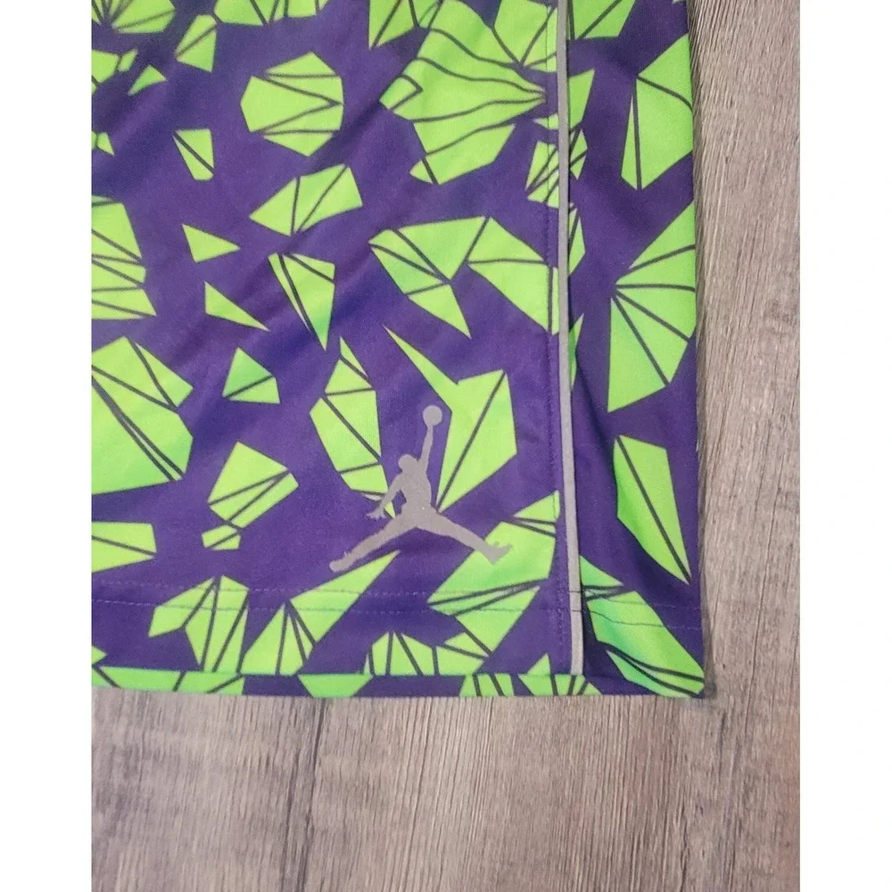 Nike Air Jordan Dri Fit Mens Large Geometric Purple Lime Green Basketball Shorts - Picture 2 of 12